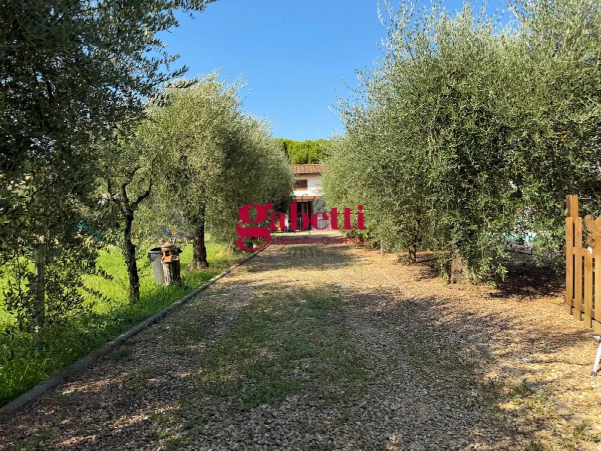 Casa indipendente in vendita a Firenze - foto 4