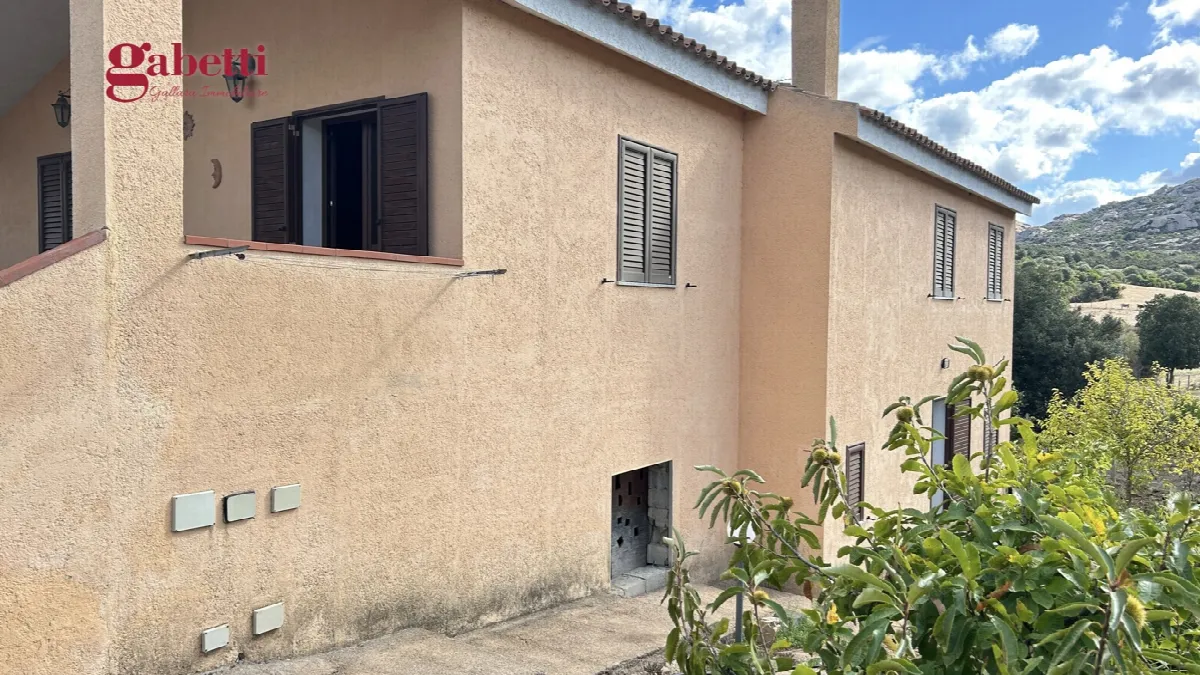 Villetta a schiera in vendita a Arzachena - foto 3