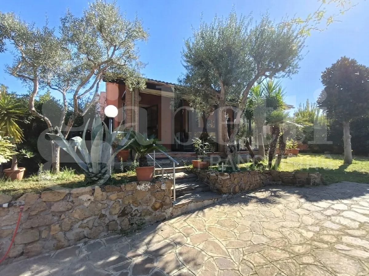 Villetta a schiera in vendita a Anzio - foto 2
