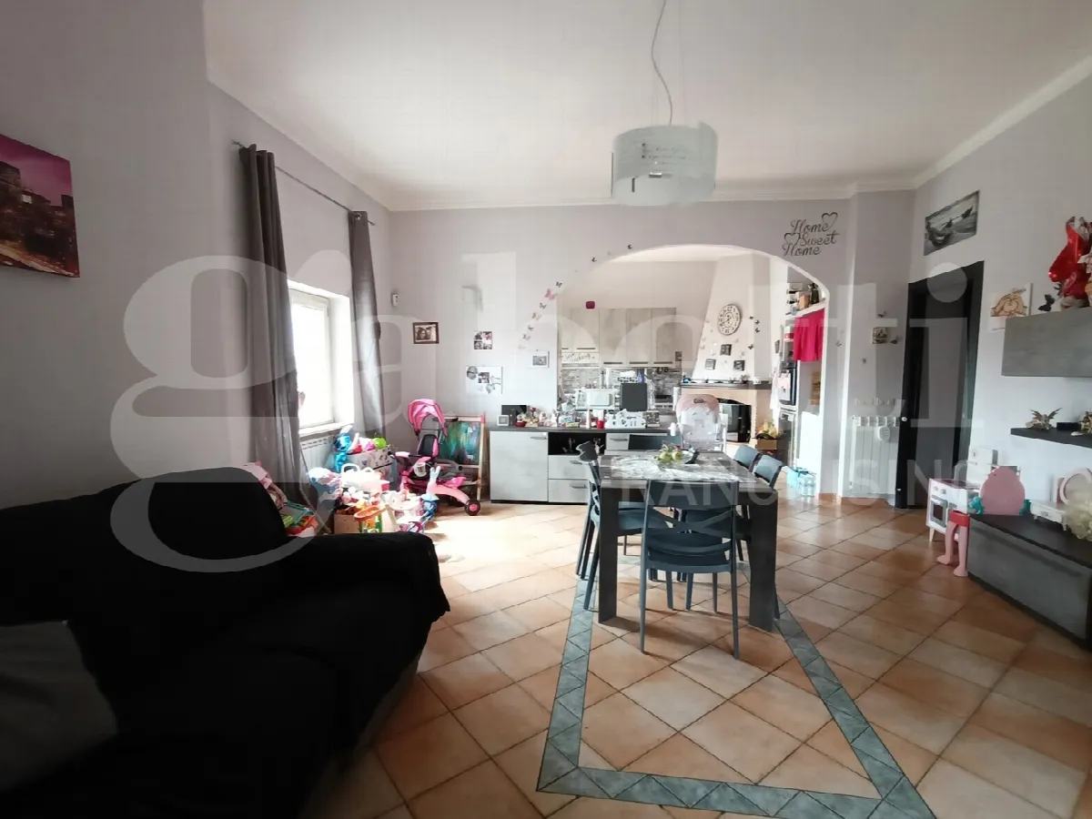 Appartamento in vendita a Aprilia - foto 2
