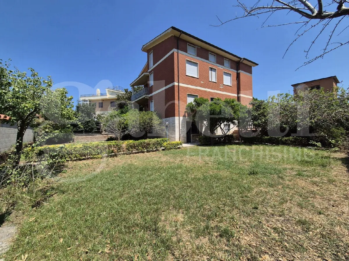 Villa in vendita a Anzio - foto 3