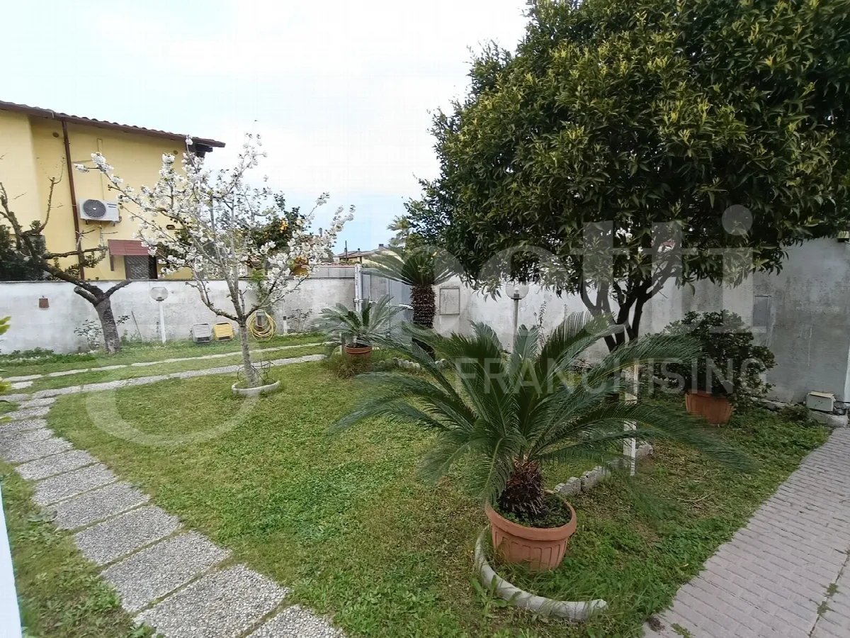 Villa in vendita a Anzio - foto 4