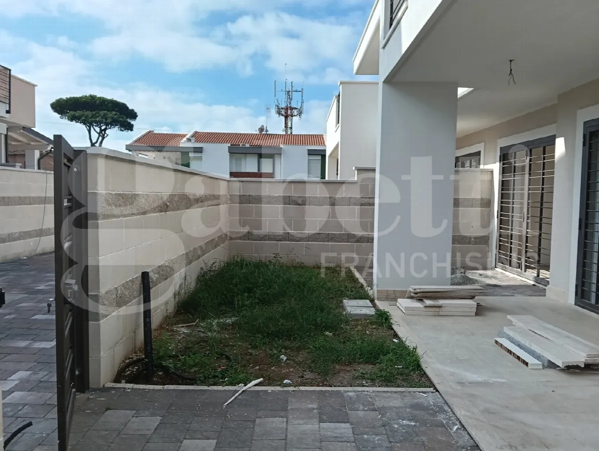 Casa bifamiliare in vendita a Anzio - foto 3