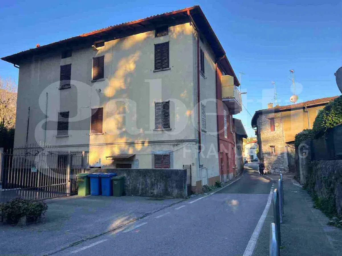 Rustico in vendita a Lecco - foto 1