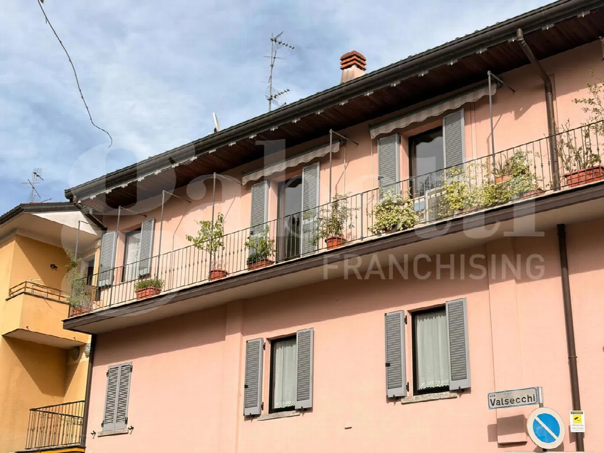 Casa indipendente in vendita a Lecco - foto 2