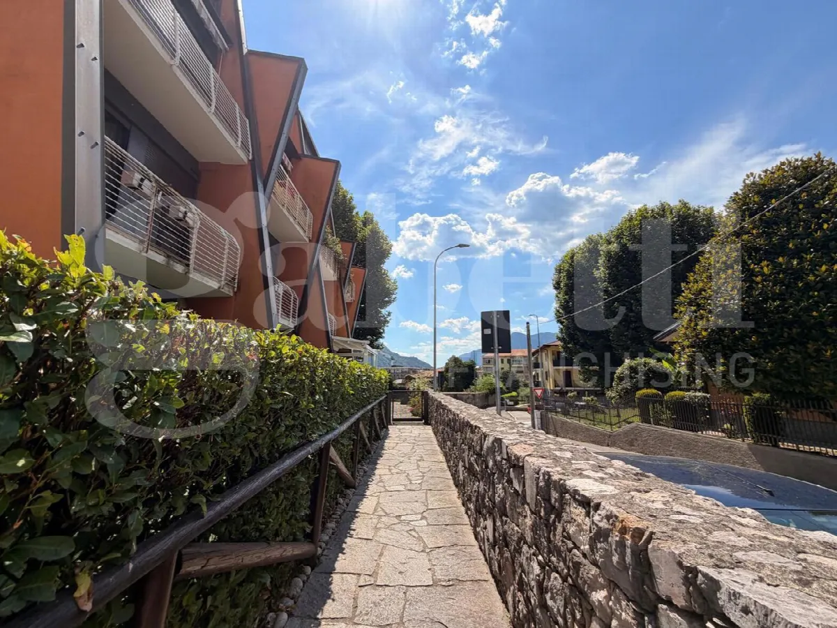 Appartamento in vendita a Lecco - foto 1