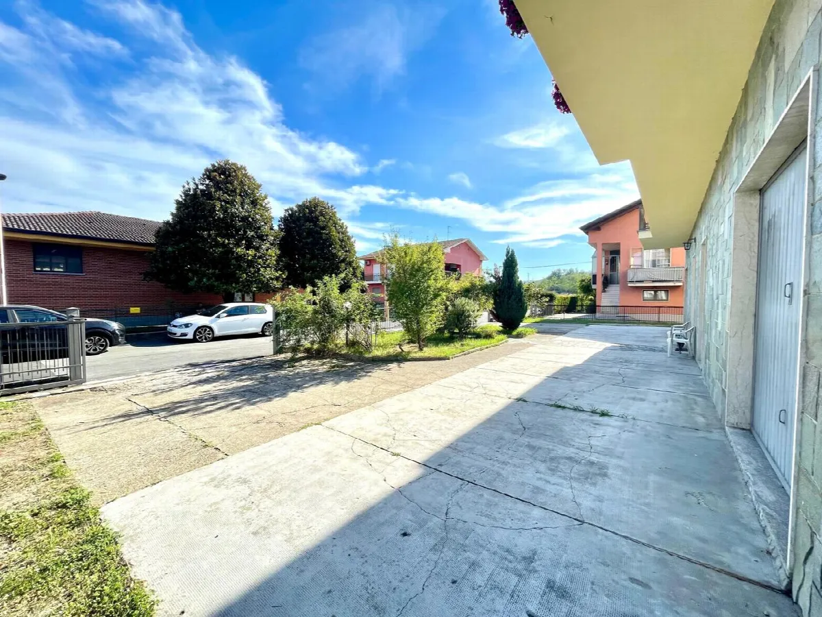 Casa indipendente in vendita a Alba - foto 4
