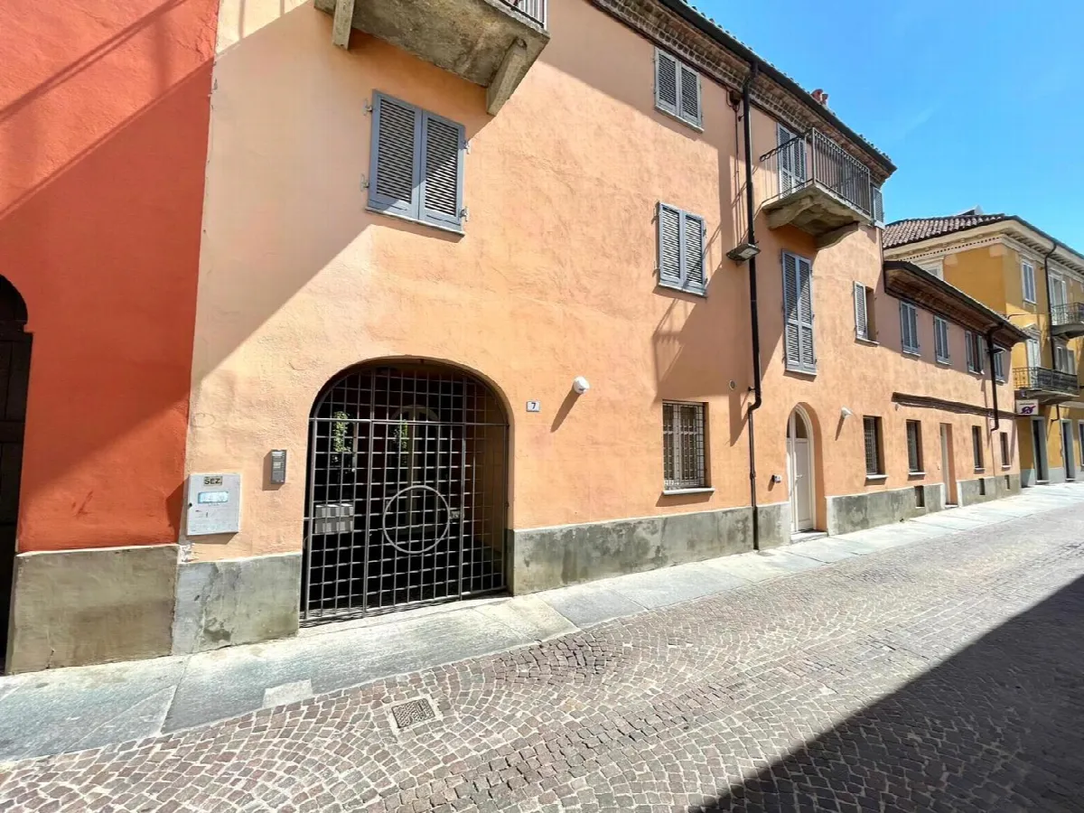 Appartamento in vendita a Alba - foto 1