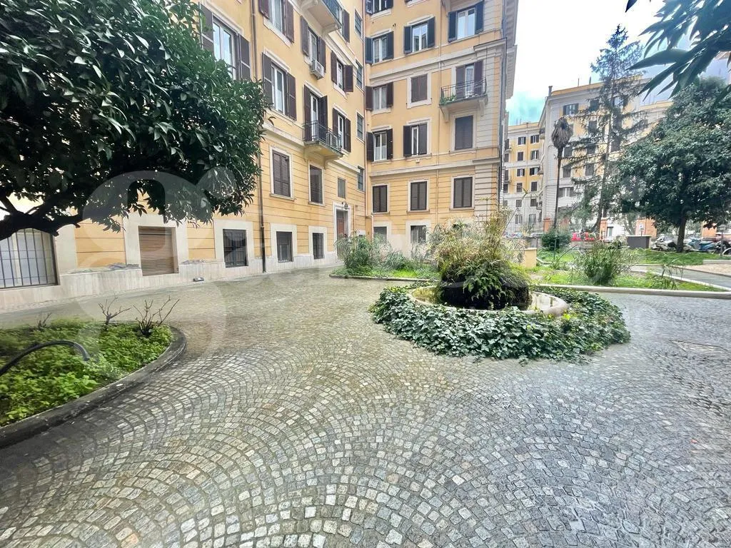 Appartamento in vendita a Roma - foto 2