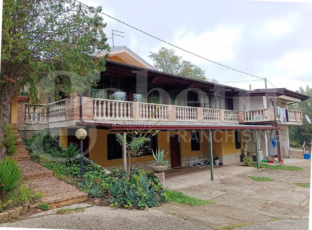 Villa in vendita a Rende - foto 1