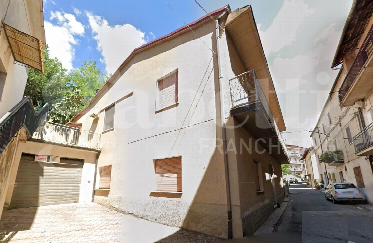 Appartamento in vendita a Luzzi - foto 1