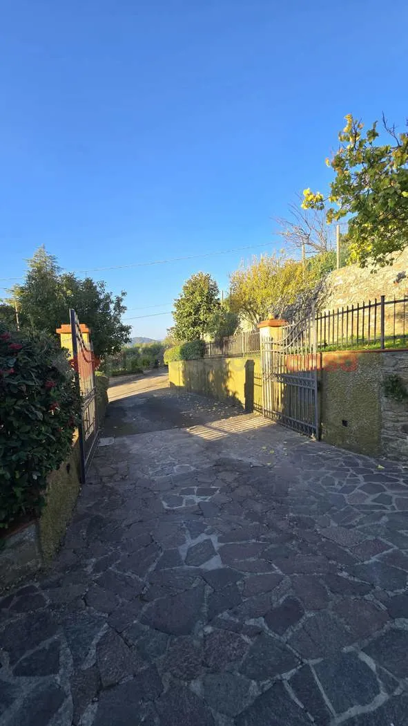 Casa indipendente in vendita a Arezzo - foto 10