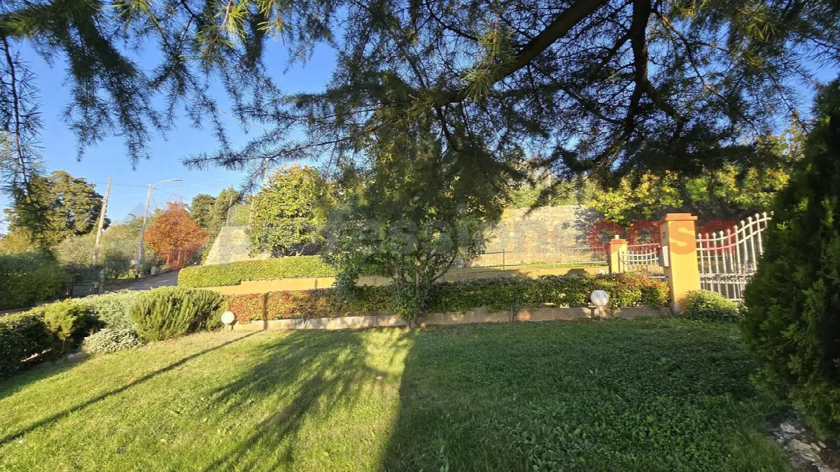 Casa indipendente in vendita a Arezzo - foto 5