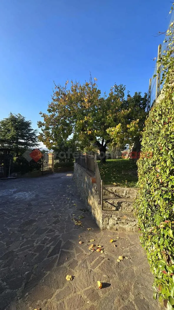 Casa indipendente in vendita a Arezzo - foto 7