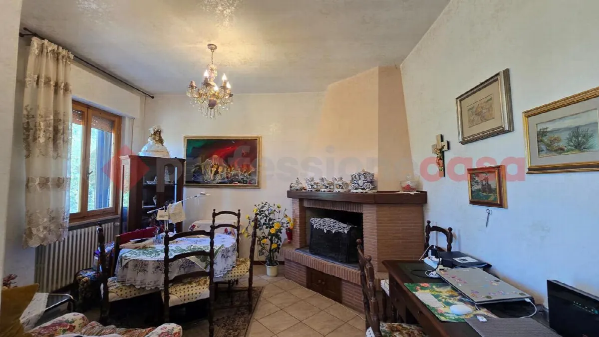 Casa indipendente in vendita a Arezzo - foto 6