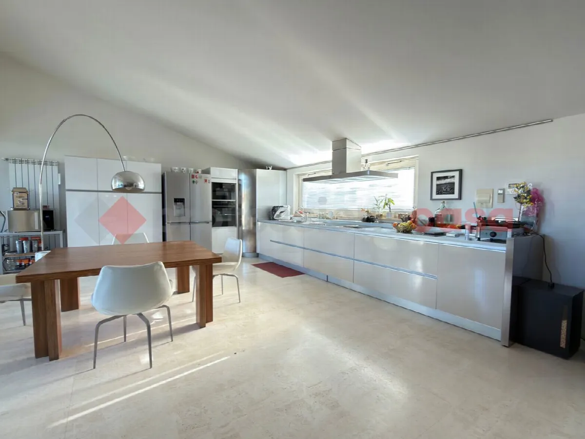 Casa indipendente in vendita a Arezzo - foto 9
