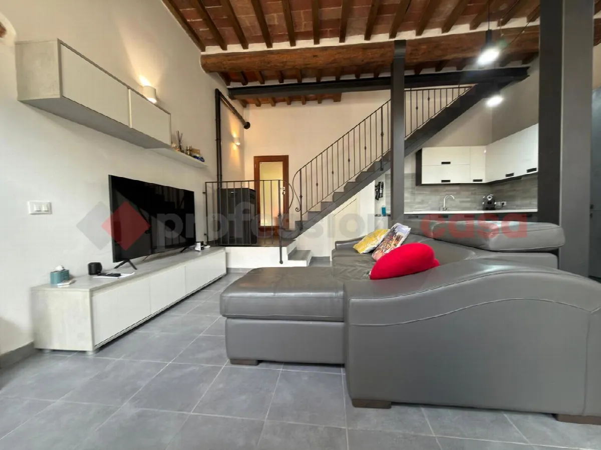 Casa indipendente in vendita a Subbiano - foto 4