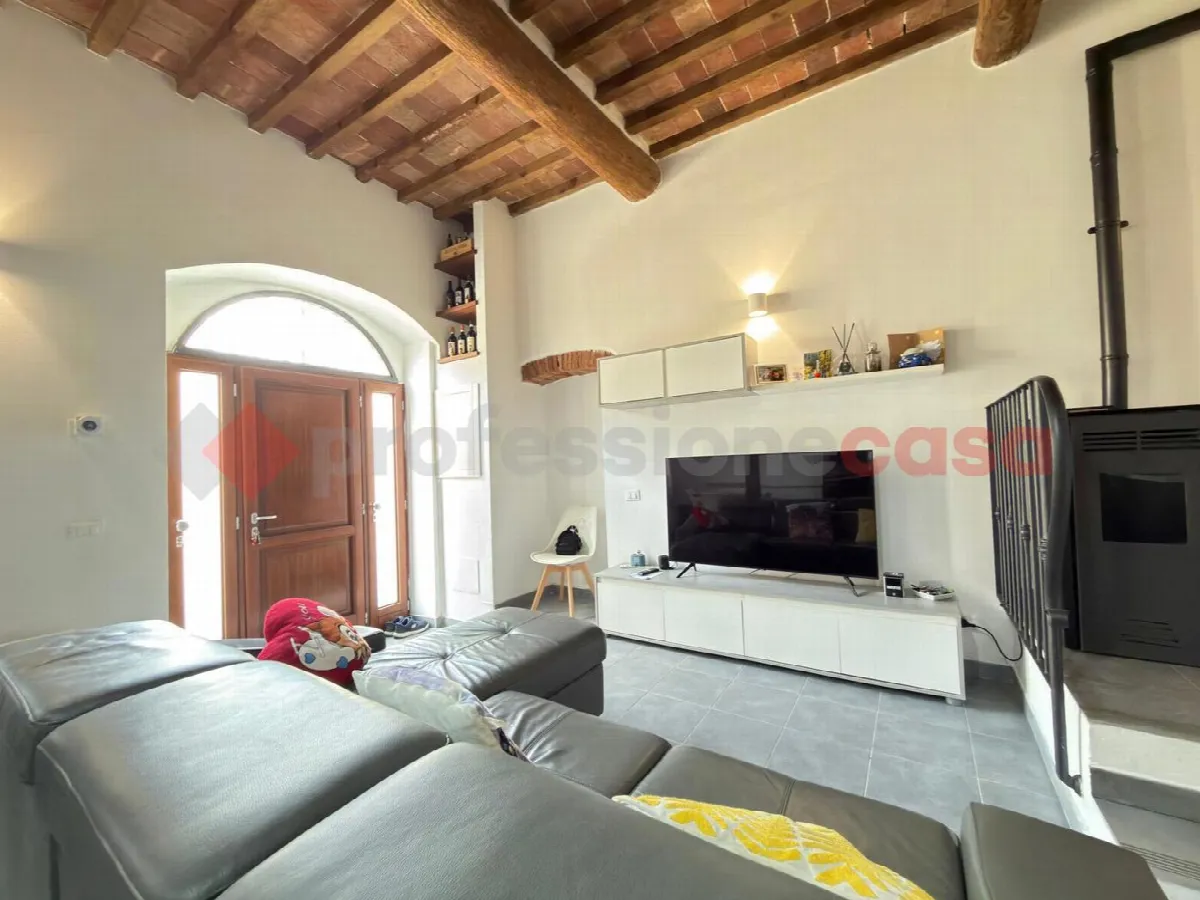 Casa indipendente in vendita a Subbiano - foto 7