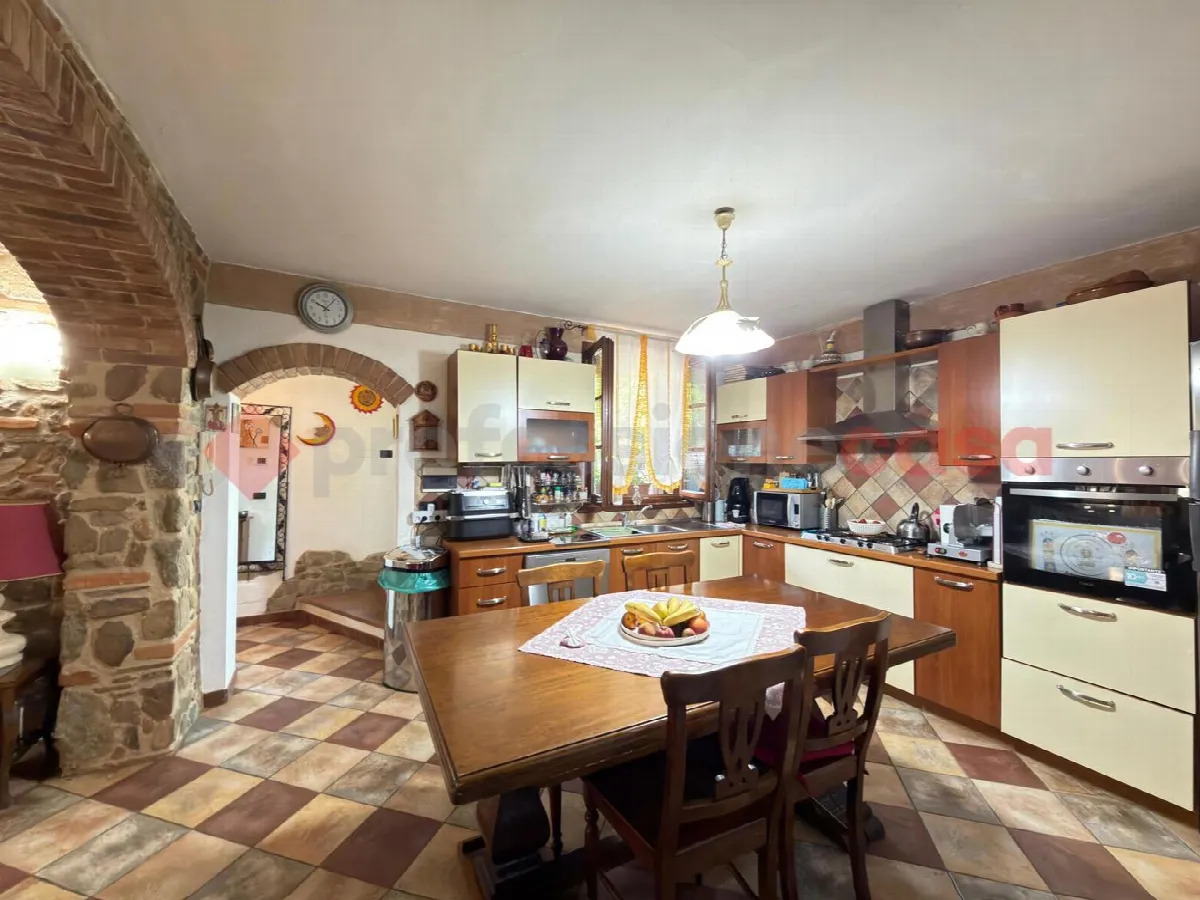 Casa indipendente in vendita a Civitella in Val di Chiana - foto 7