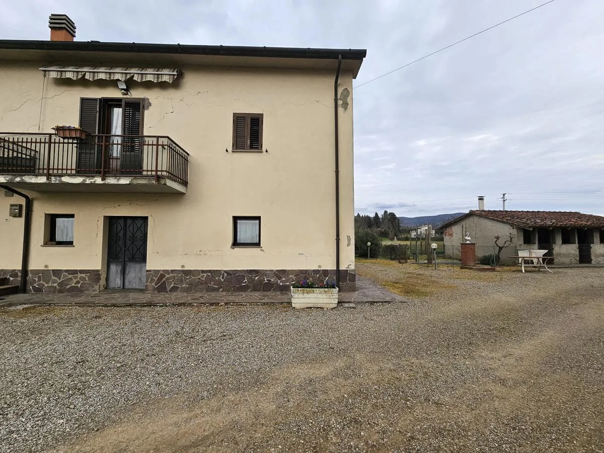 Casa indipendente in vendita a Arezzo - foto 5