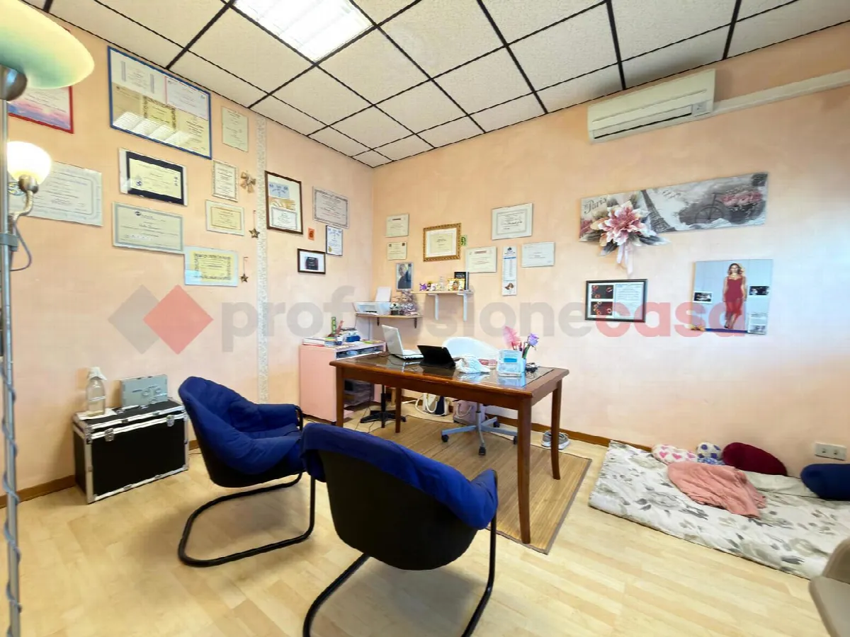 Ufficio in vendita a Arezzo - foto 1