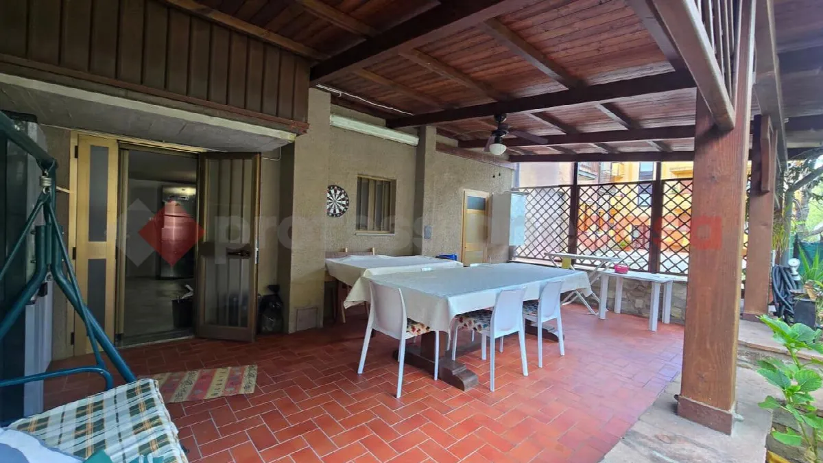 Villetta a schiera in vendita a Capolona - foto 2