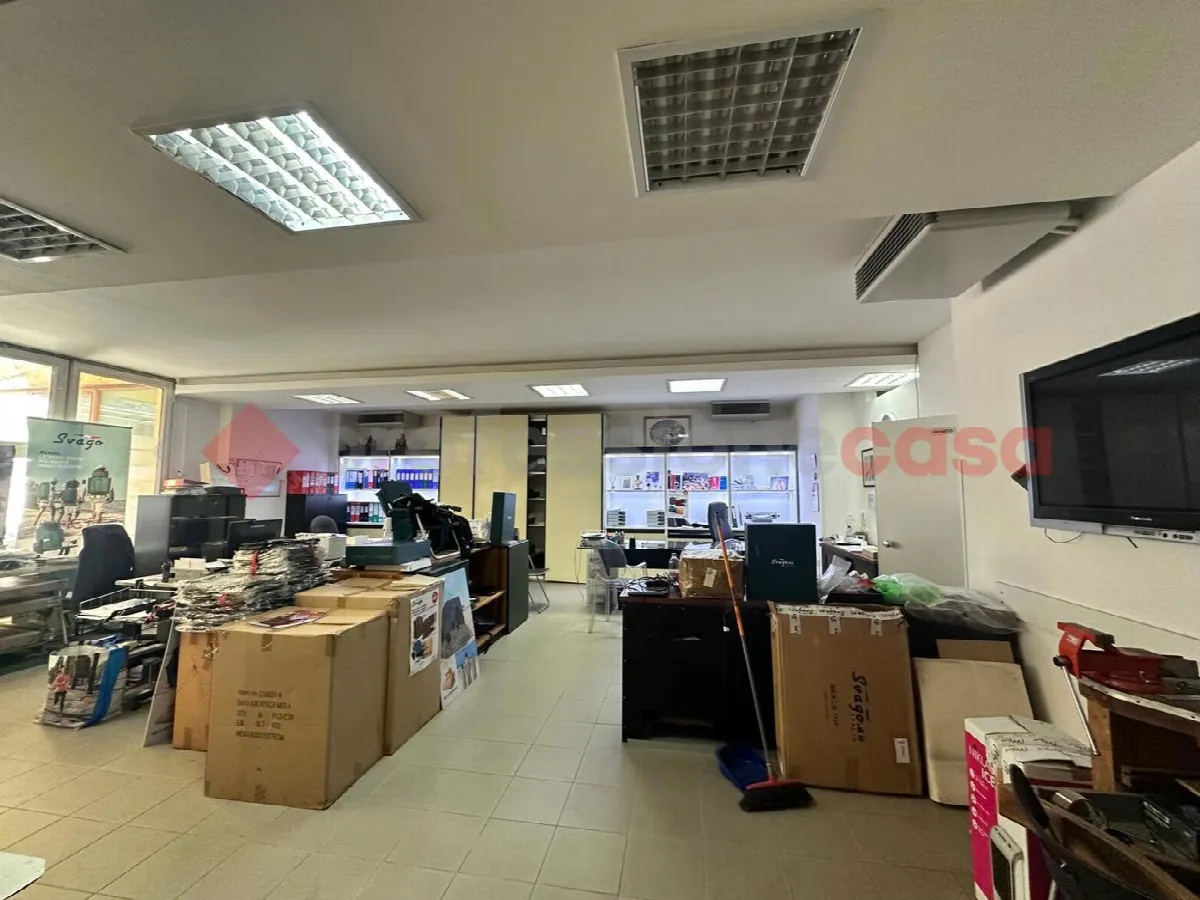 Ufficio in vendita a Arezzo - foto 1
