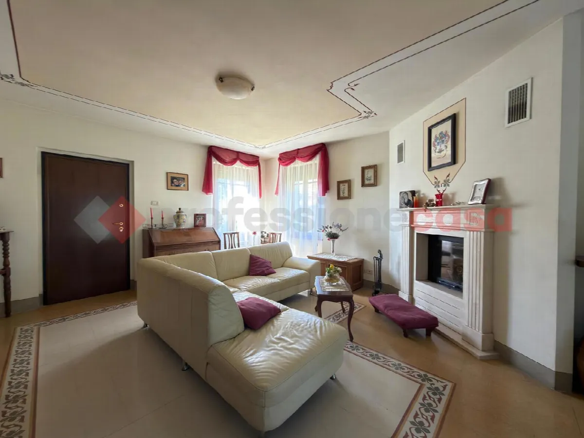 Casa indipendente in vendita a Civitella in Val di Chiana - foto 4