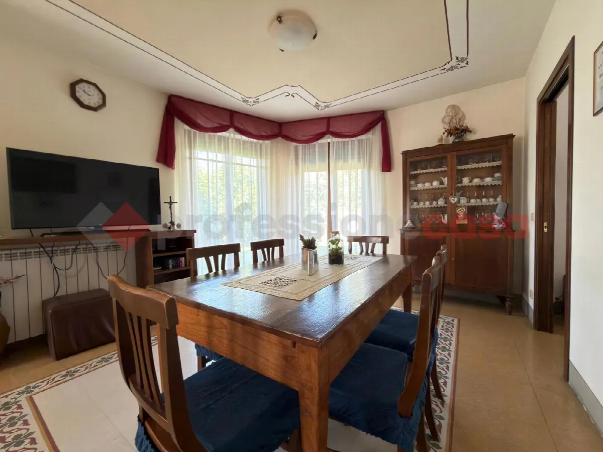 Casa indipendente in vendita a Civitella in Val di Chiana - foto 6