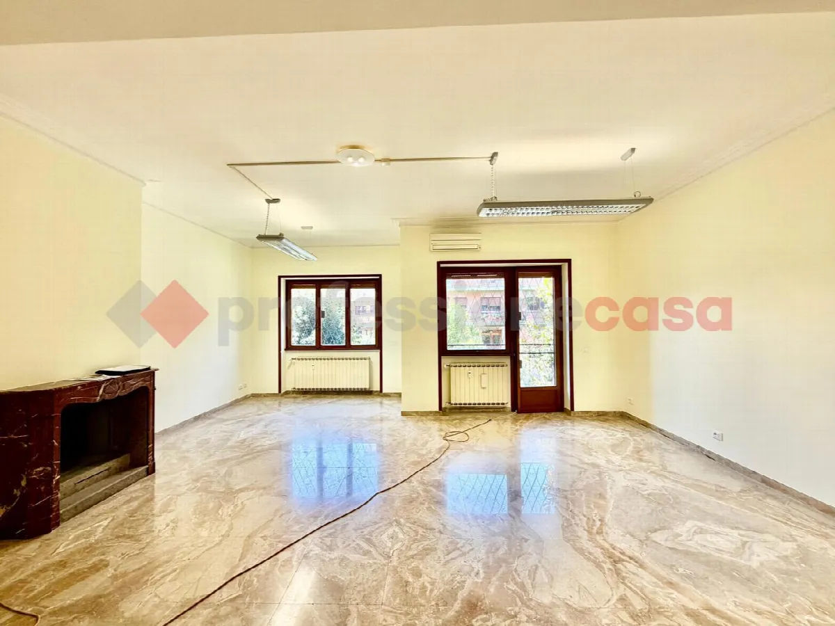 Appartamento in vendita a Roma - foto 2