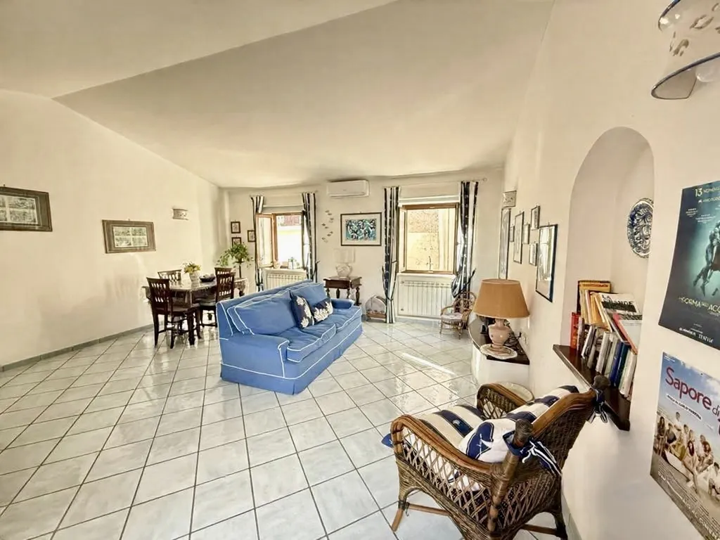 Casa indipendente in vendita a Gaeta - foto 2