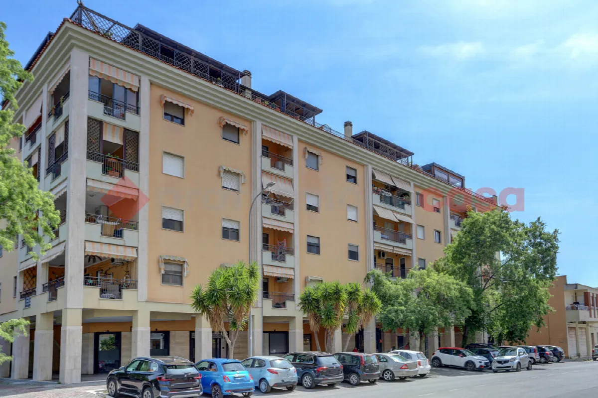 Appartamento in vendita a Latina - foto 1