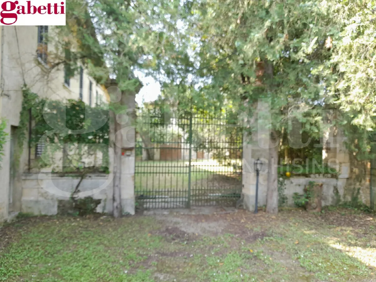 Casa indipendente in vendita a Poggibonsi - foto 1