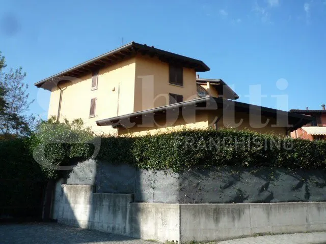 Appartamento in vendita a Sesto Calende - foto 2