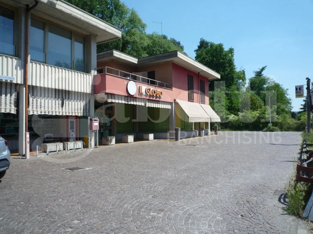 Stabile in vendita a Cadrezzate - foto 2