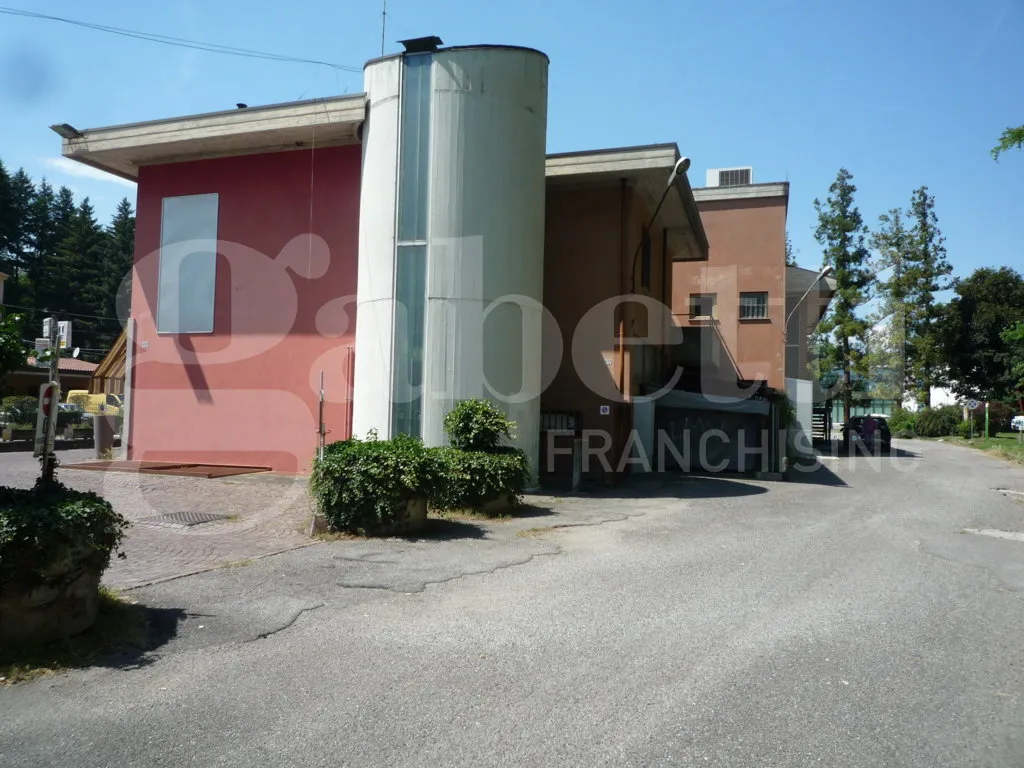 Stabile in vendita a Cadrezzate - foto 7