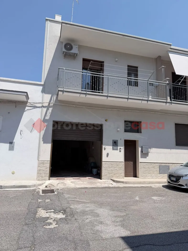 Casa indipendente in vendita a Crispiano - foto 1