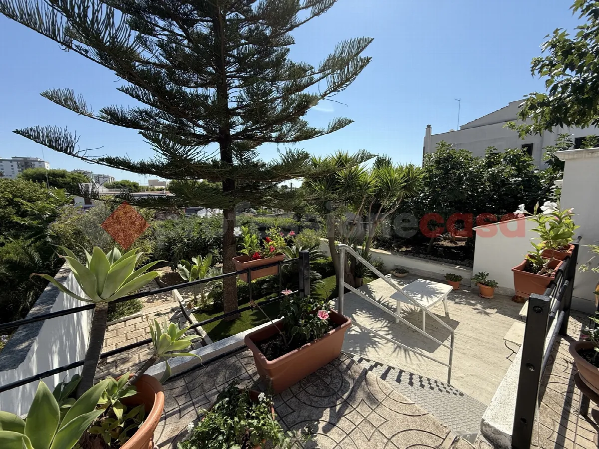 Casa indipendente in vendita a Taranto - foto 2