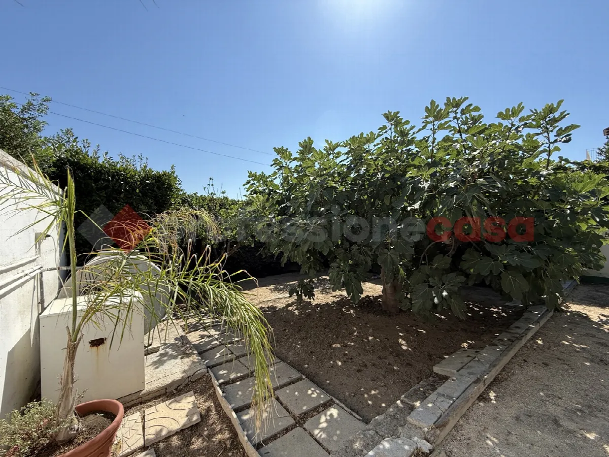 Casa indipendente in vendita a Taranto - foto 6