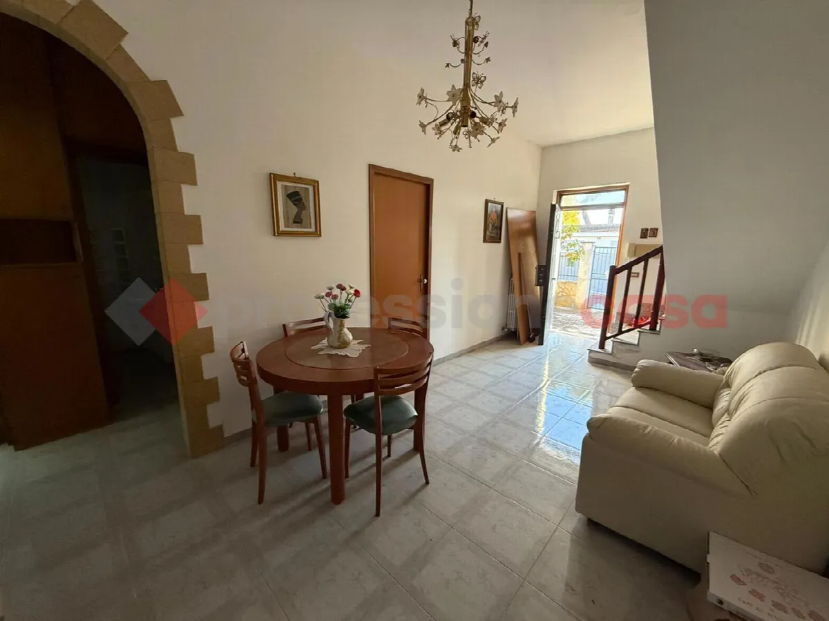 Casa indipendente in vendita a Taranto - foto 6