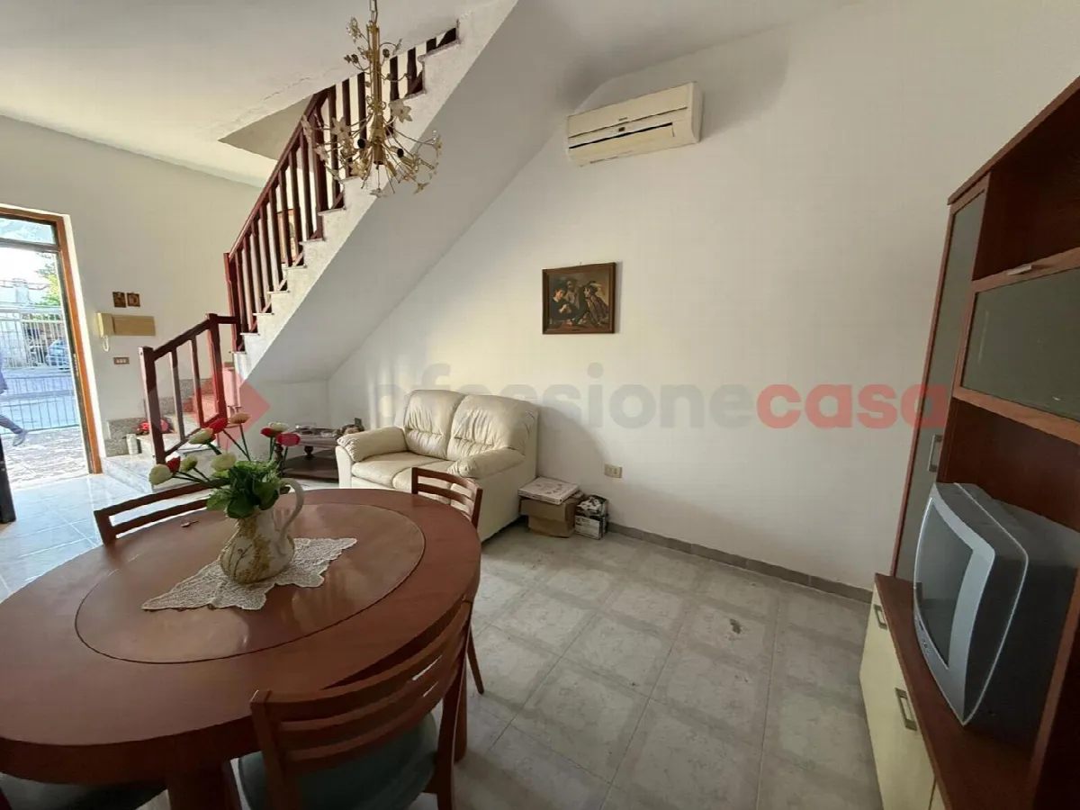 Casa indipendente in vendita a Taranto - foto 8