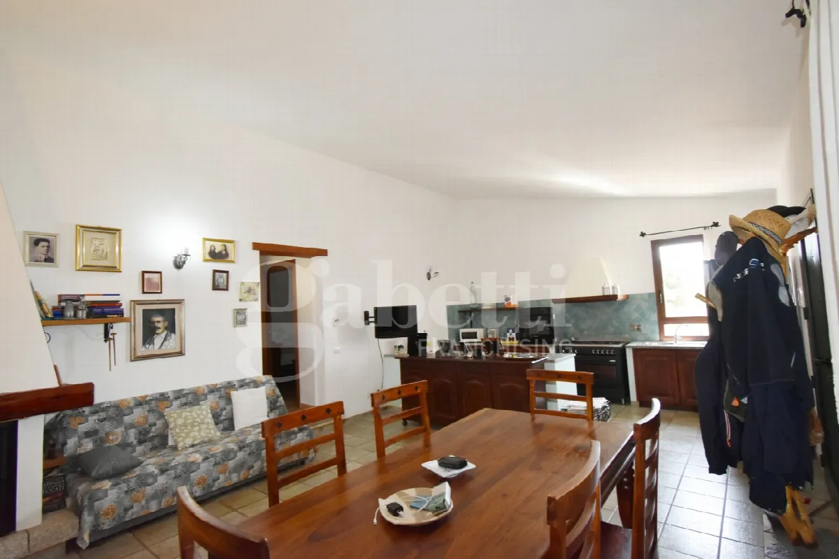 Casa indipendente in vendita a Olbia - foto 1