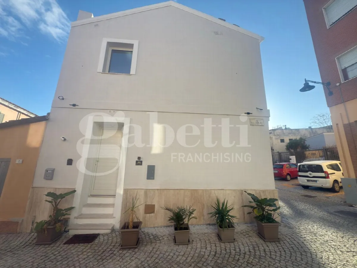 Casa indipendente in vendita a Olbia - foto 1
