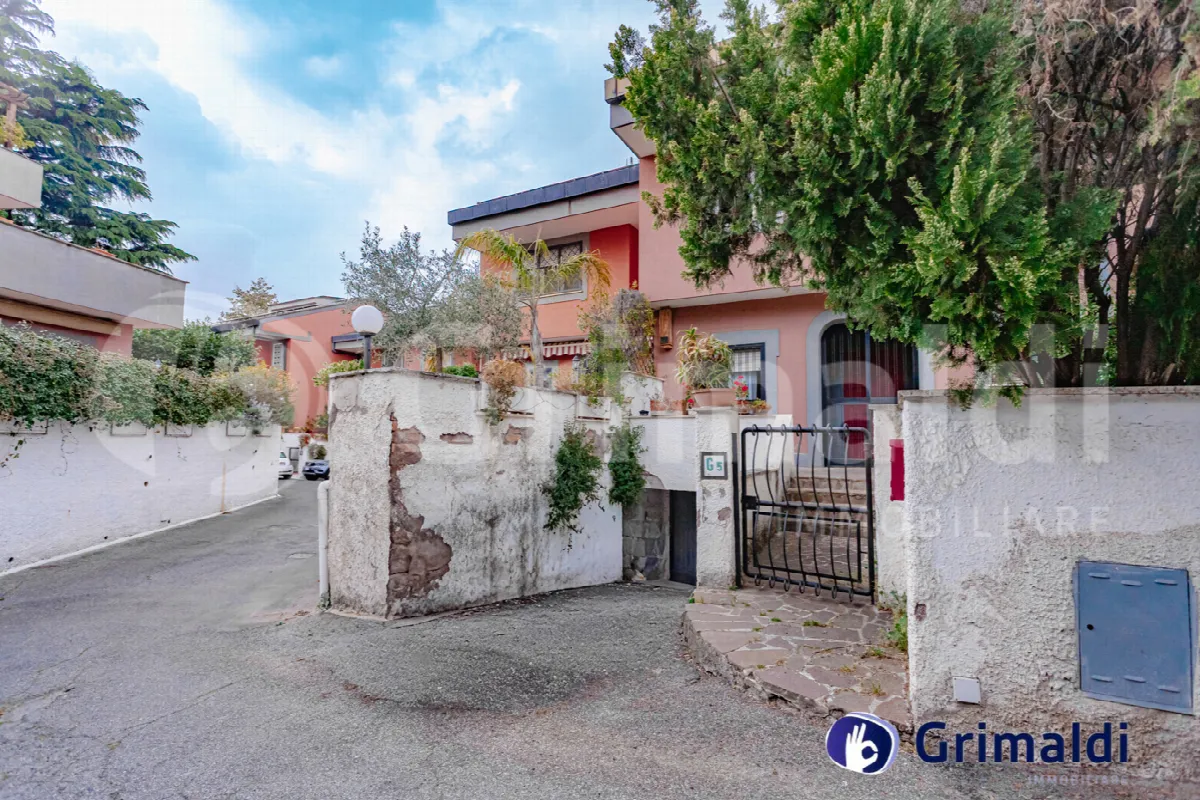 Villetta a schiera in vendita a Roma - foto 2