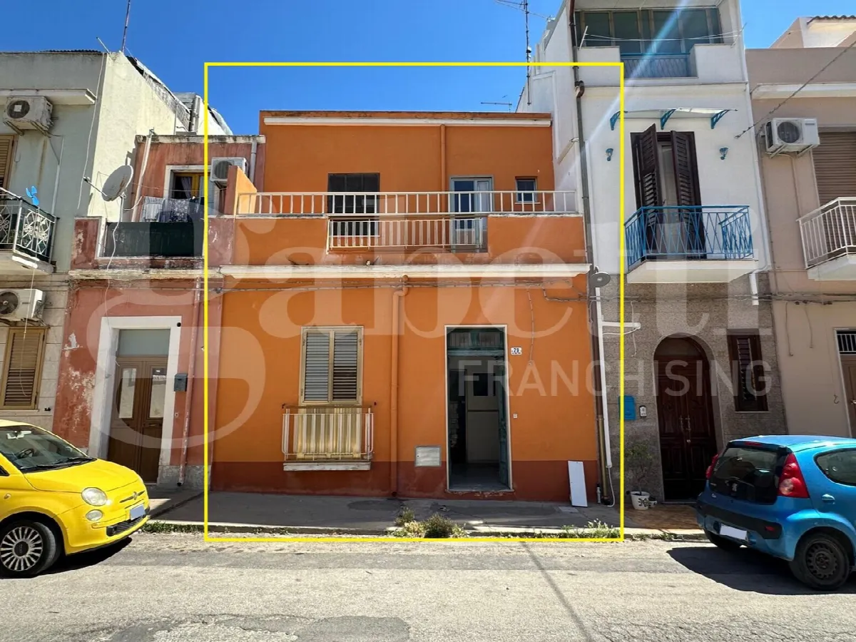 Casa indipendente in vendita a Avola - foto 1