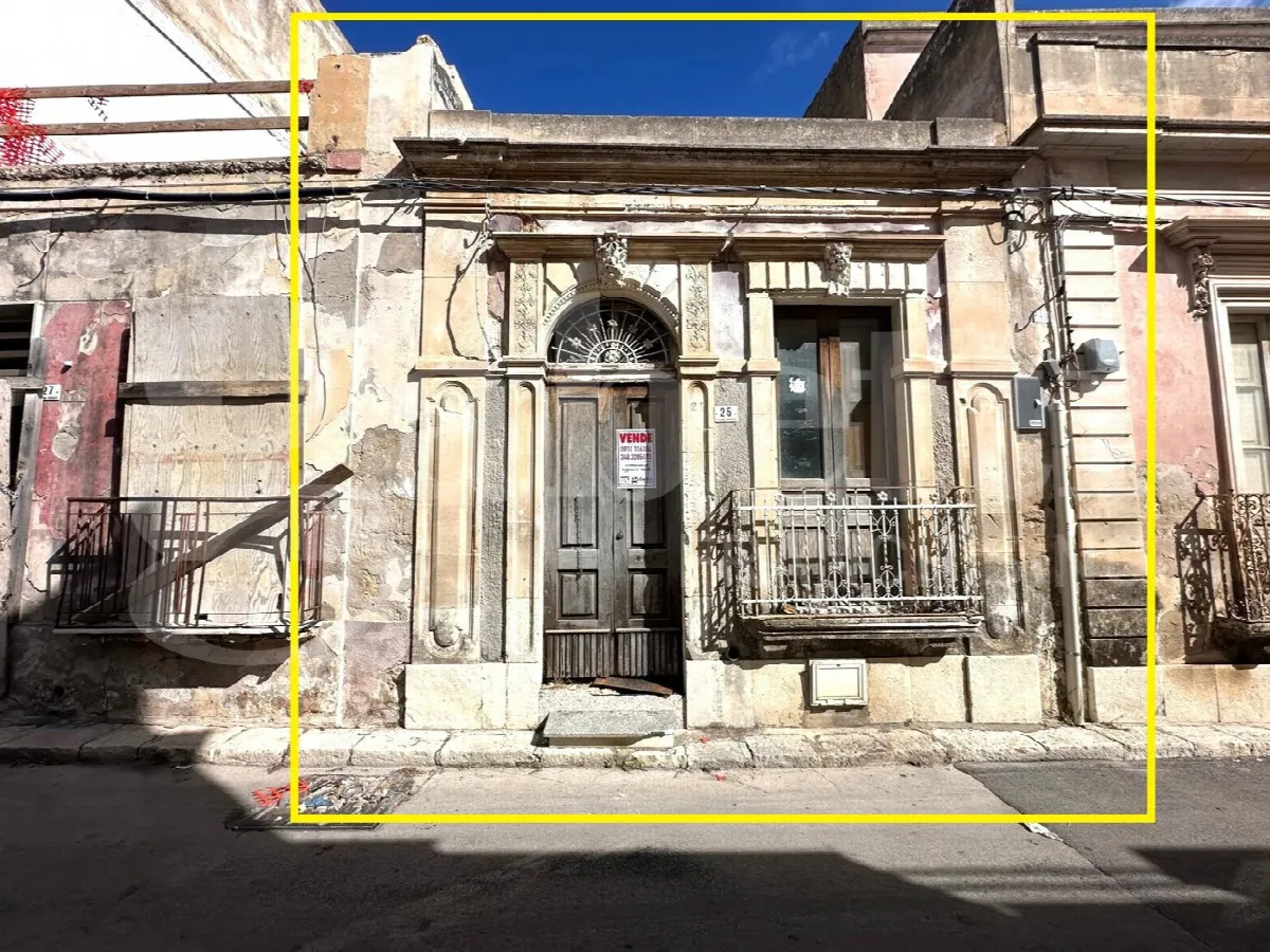 Casa indipendente in vendita a Avola - foto 1