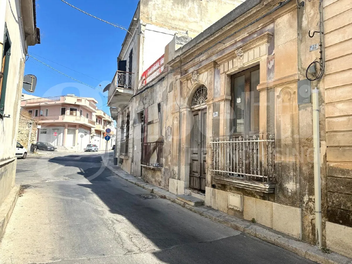 Casa indipendente in vendita a Avola - foto 3