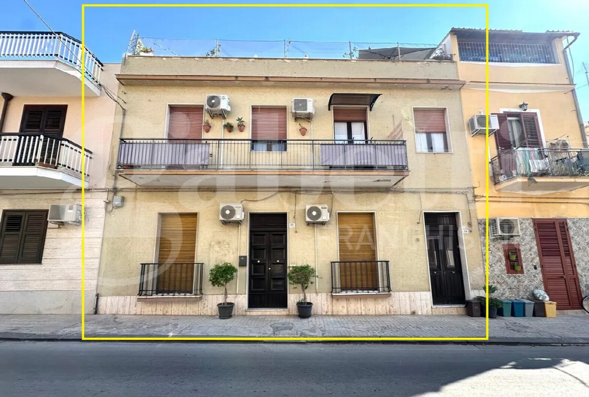 Casa indipendente in vendita a Avola - foto 1