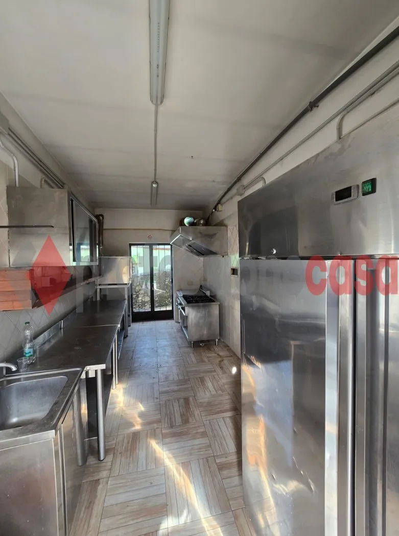 Casa indipendente in vendita a Salerno - foto 8