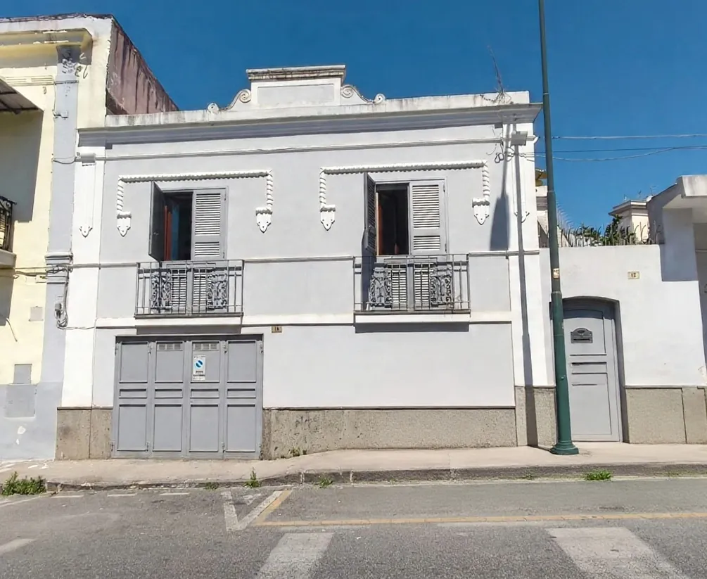 Villa in vendita a Portici - foto 1